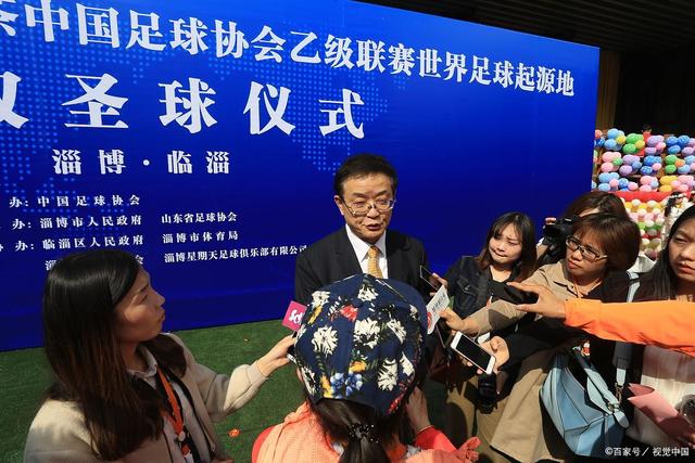 罗永浩与贾国龙的纷争，西贝遭遇信任危机